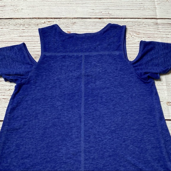 Sanctuary Clothing Cold Shoulder Blue Tee Top Sz M - Picture 12 of 16